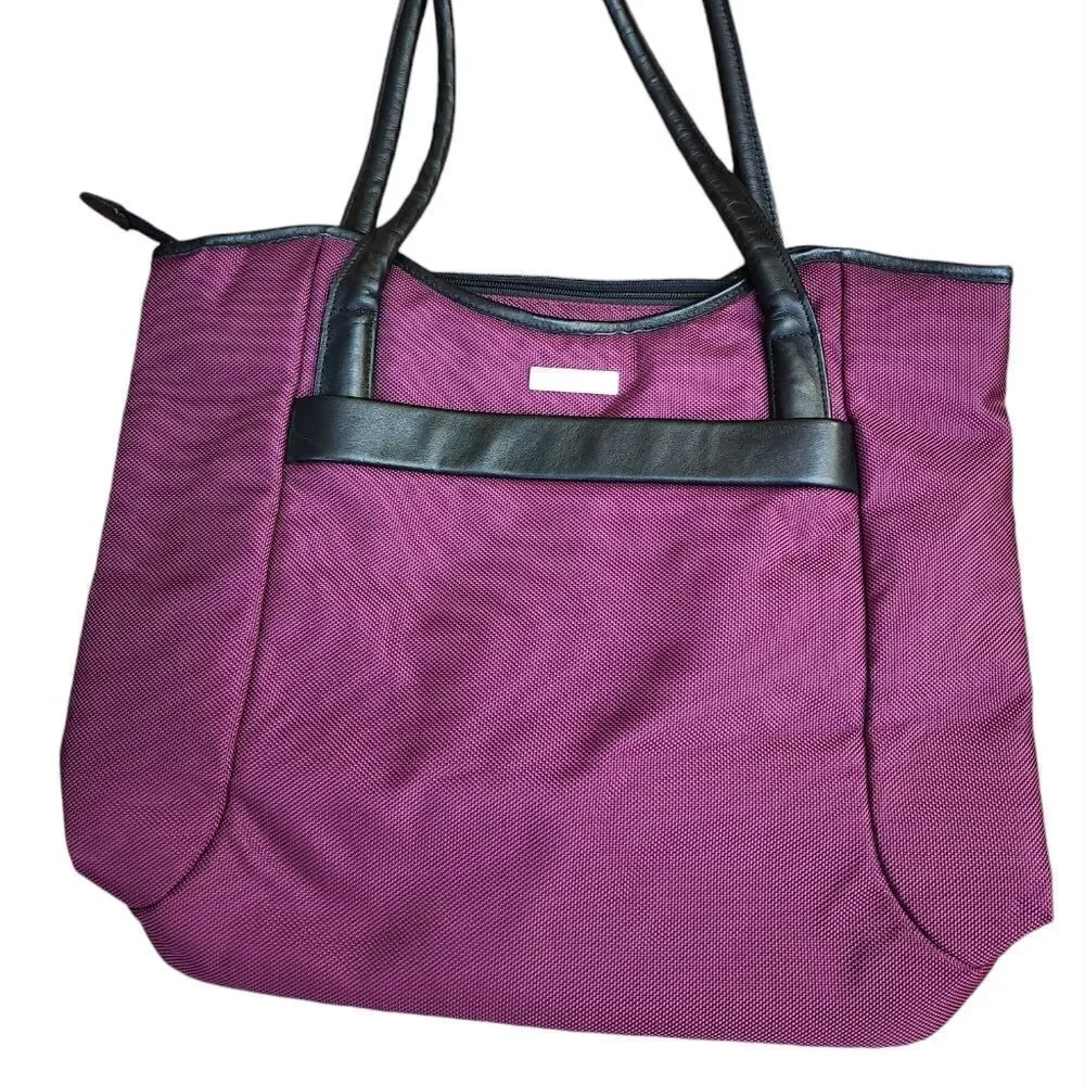 Victorinox‎ Burgundy business shoulder bag